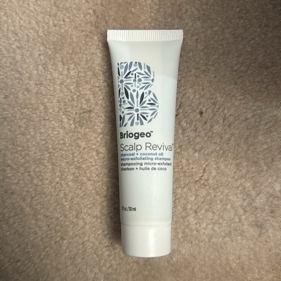 BRIOGEO - Picture 2 of 2